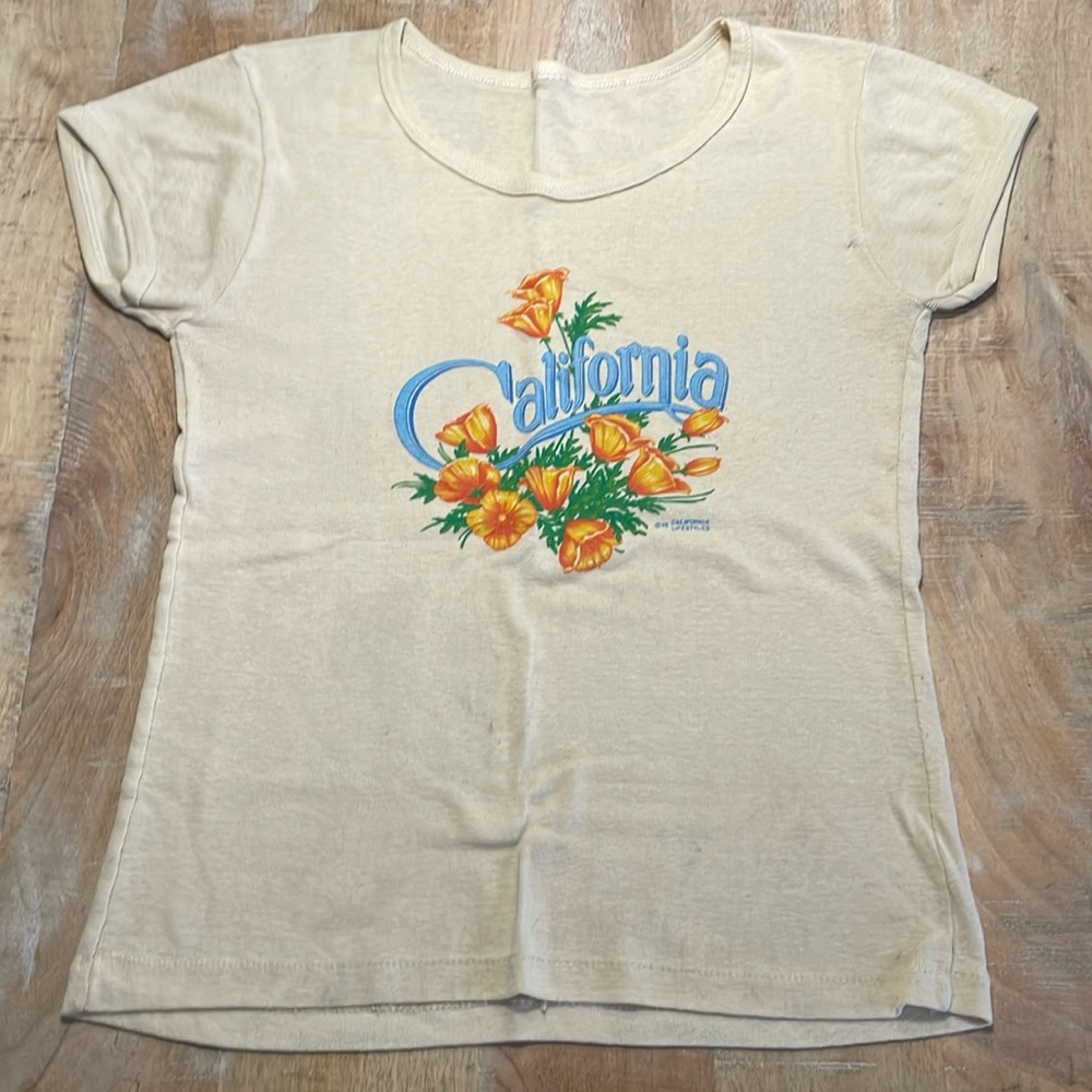 True vintage 1978 California poppies tshirt